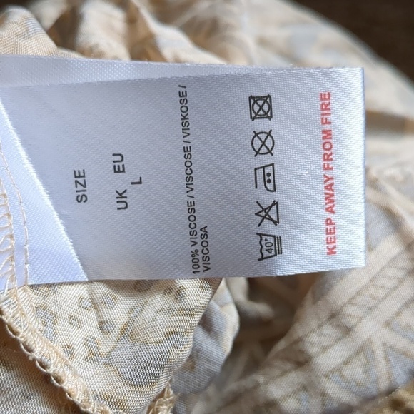 QED London Tan Neutral Animal Print V Neck 3/4 Sleeve Tiered Mini Dress Large - Picture 6 of 7